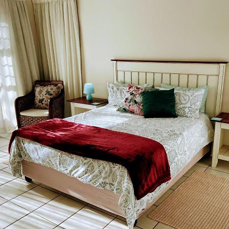 Hotel Sheilan House Port Alfred Exterior foto